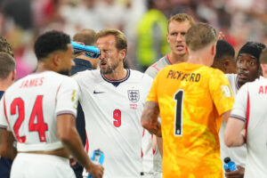 FIFA hydration breaks have sparked criticism. But what do they actually do?