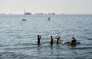 Trump says deal to end Iran war will be signed Sunday, as Iran disagrees on timing