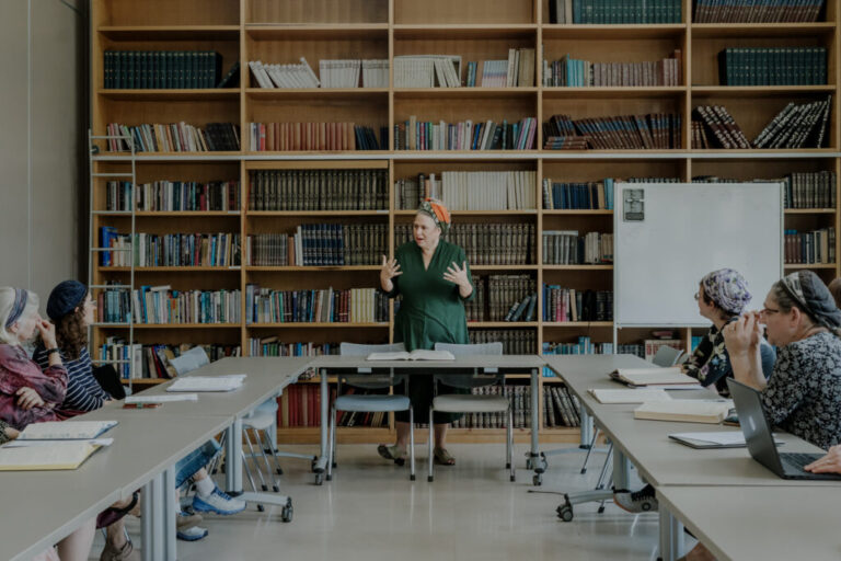 Rabbanit Batya Kraus leads a women’s study session at Matan – The Sadie Rennert Women’s Institute for Torah Studies in Ra’anana.