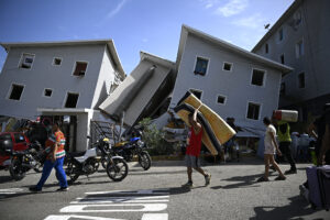 Photos: See Venezuela destruction after earthquakes