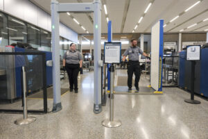 Why do some U.S. airports have private security, but others use TSA?