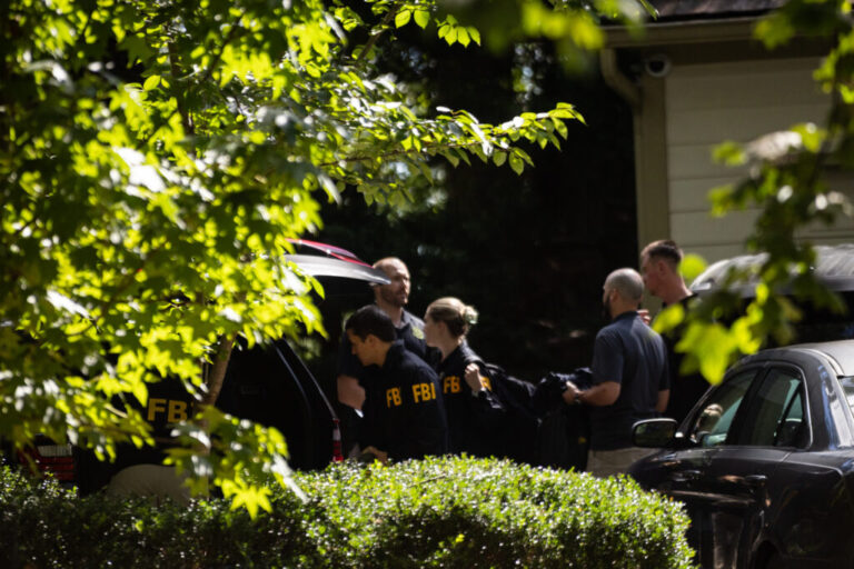 2025-08-22-FBI-Bolton-[MSrivastava]/20250822_Bolton_007.JPG