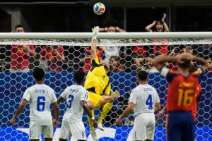 40-year-old Cape Verde goalkeeper keeps favorite Spain to 0 goals at World Cup