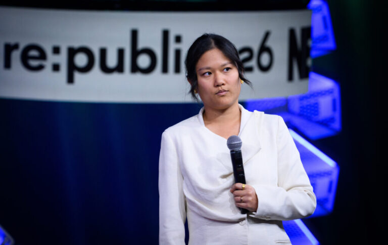 Author and journalist Karen Hao delivered the opening keynote speech at the re:publica 26 media conference on May 18, titled “How Silicon Valley is Reshaping the World - via AI.”