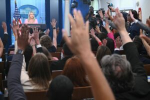 White House says ICE traffic stops will continue after deadly shootings