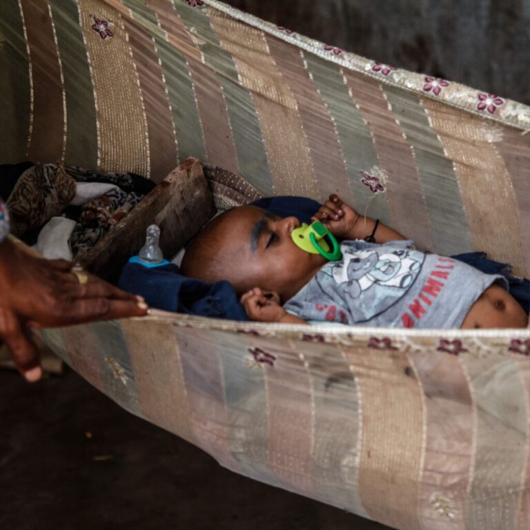Pakistani researchers find link between the microbiome and premature birth