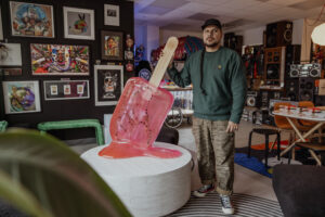An artist brought ‘I.C.E. pops’ to a Texas campus. The show was shut down in days