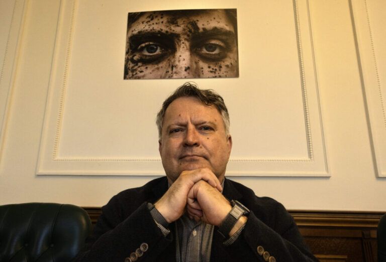 Sergiy Olehovych Kyslytsya is first deputy head of the Office of the President of Ukraine. He had previously served as Permanent Representative of Ukraine to the United Nations.