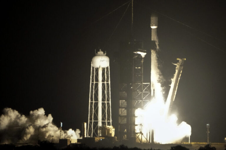 A SpaceX Falcon 9 rocket lifts off from pad 39A with a payload of a pair of lunar landers at the Kennedy Space Center in Cape Canaveral, Fla., Wednesday, Jan. 15, 2025.